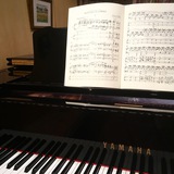 ピアノ練習♪